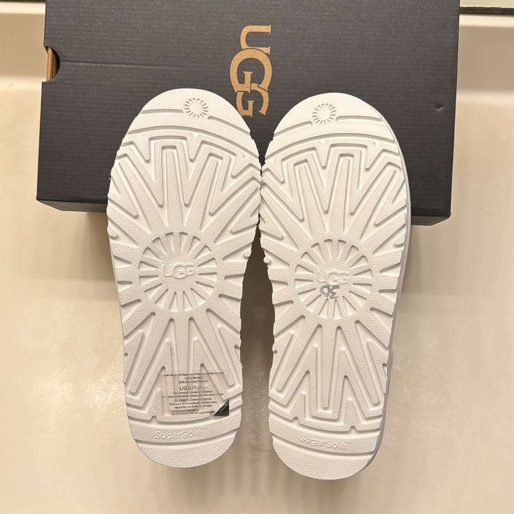 UGG Mens Shoes RARE - Picture 4 of 7